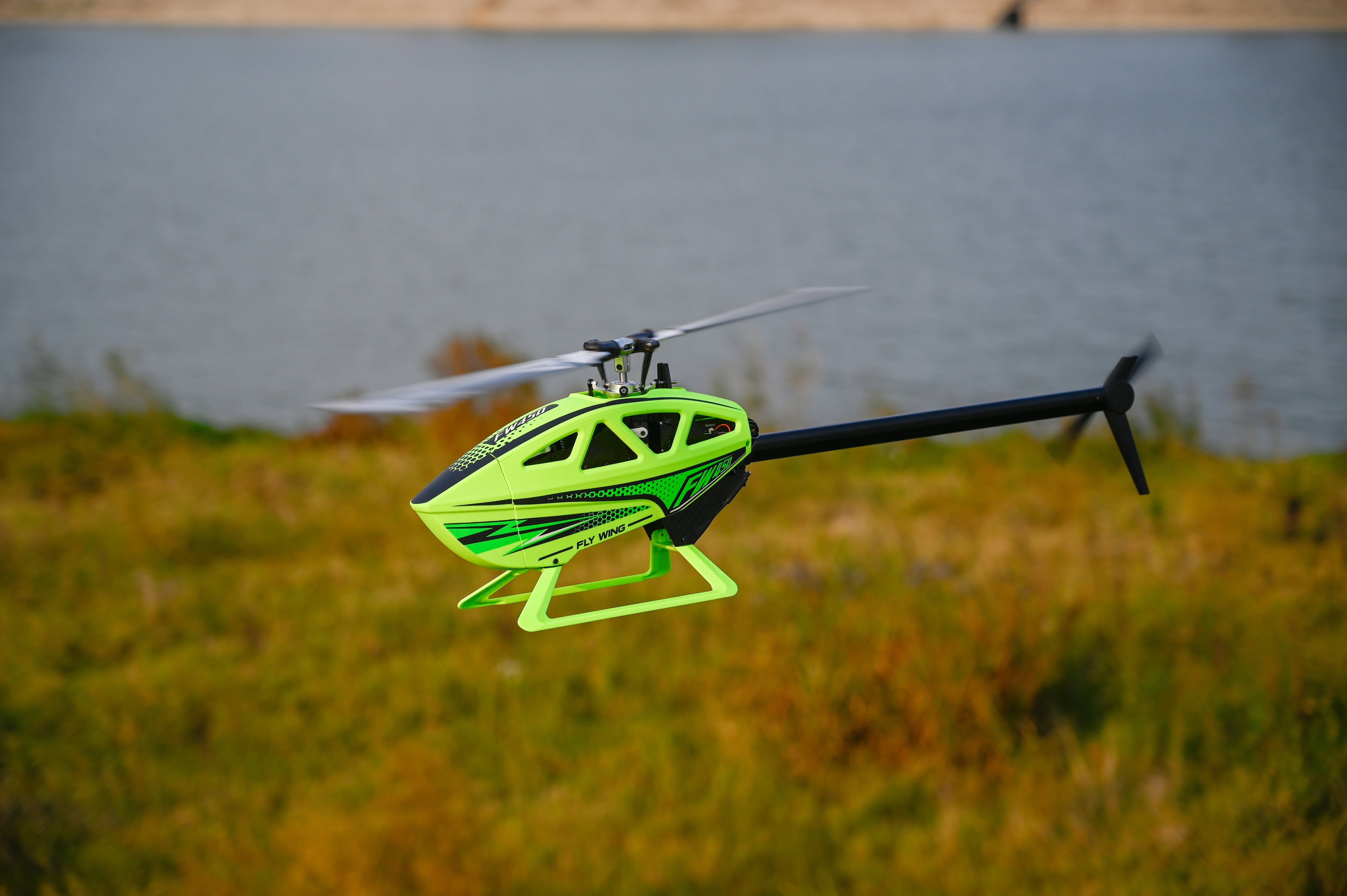 FLYWING FW450L Airwolf 450-Class RC Helicopter 2.4G RC 6CH Electric Ai FLYWING FW450L Airwolf 450-Class RC Helicopter 2.4G RC 6CH Electric Ai