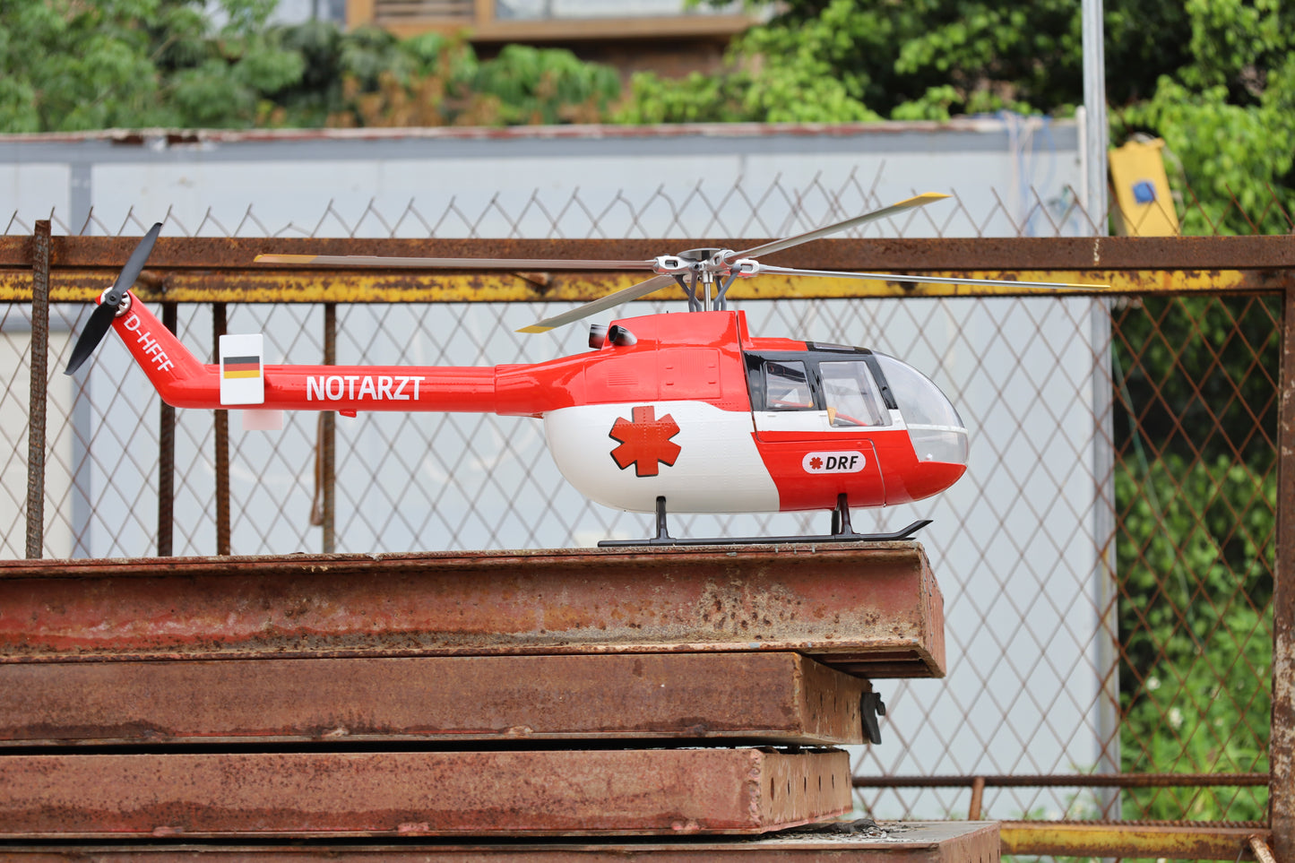BO-105 4-Blade Red Bull RTF