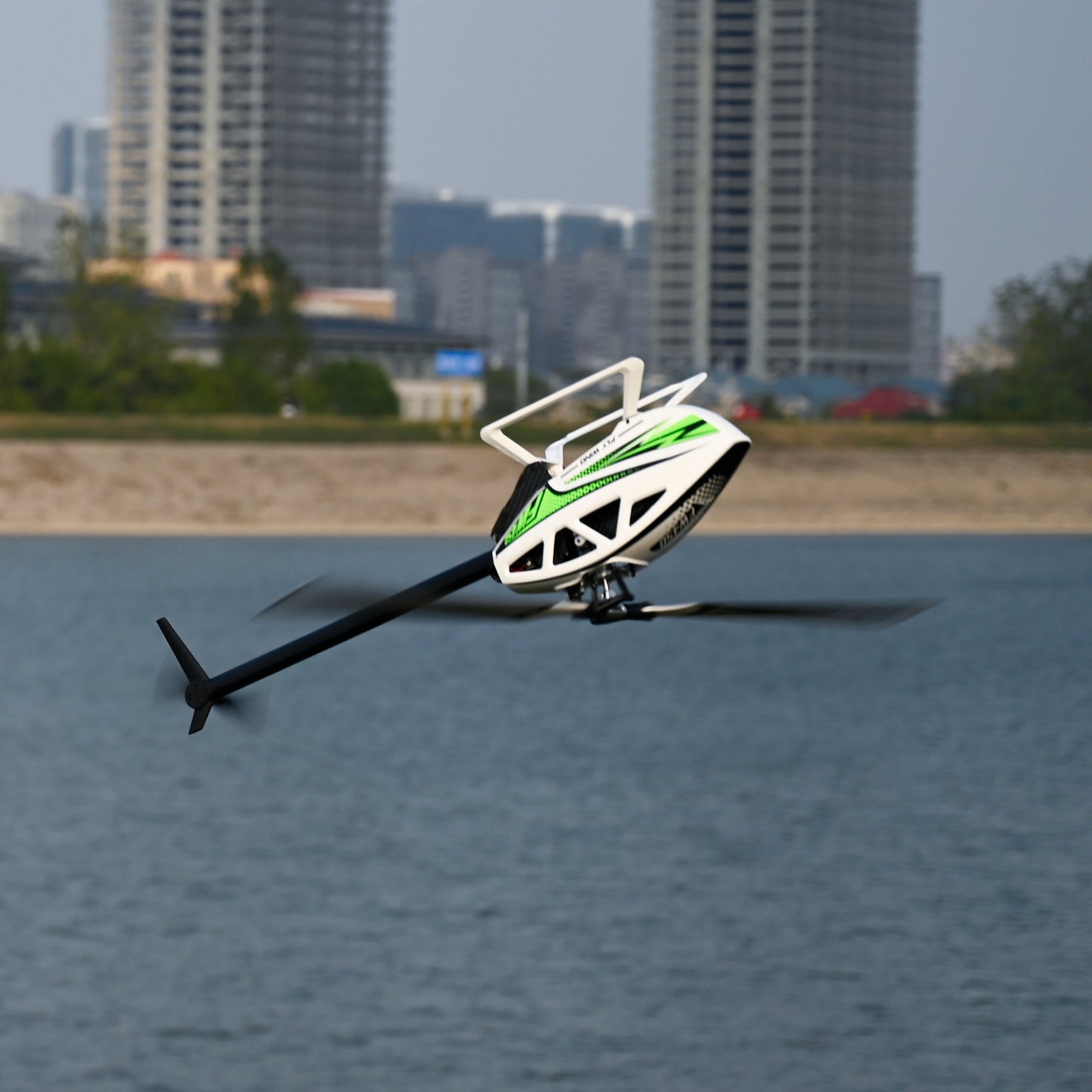 Flywing FW450L H-ACE GPS/ATT/ACRO RC Helicopter (RTF)