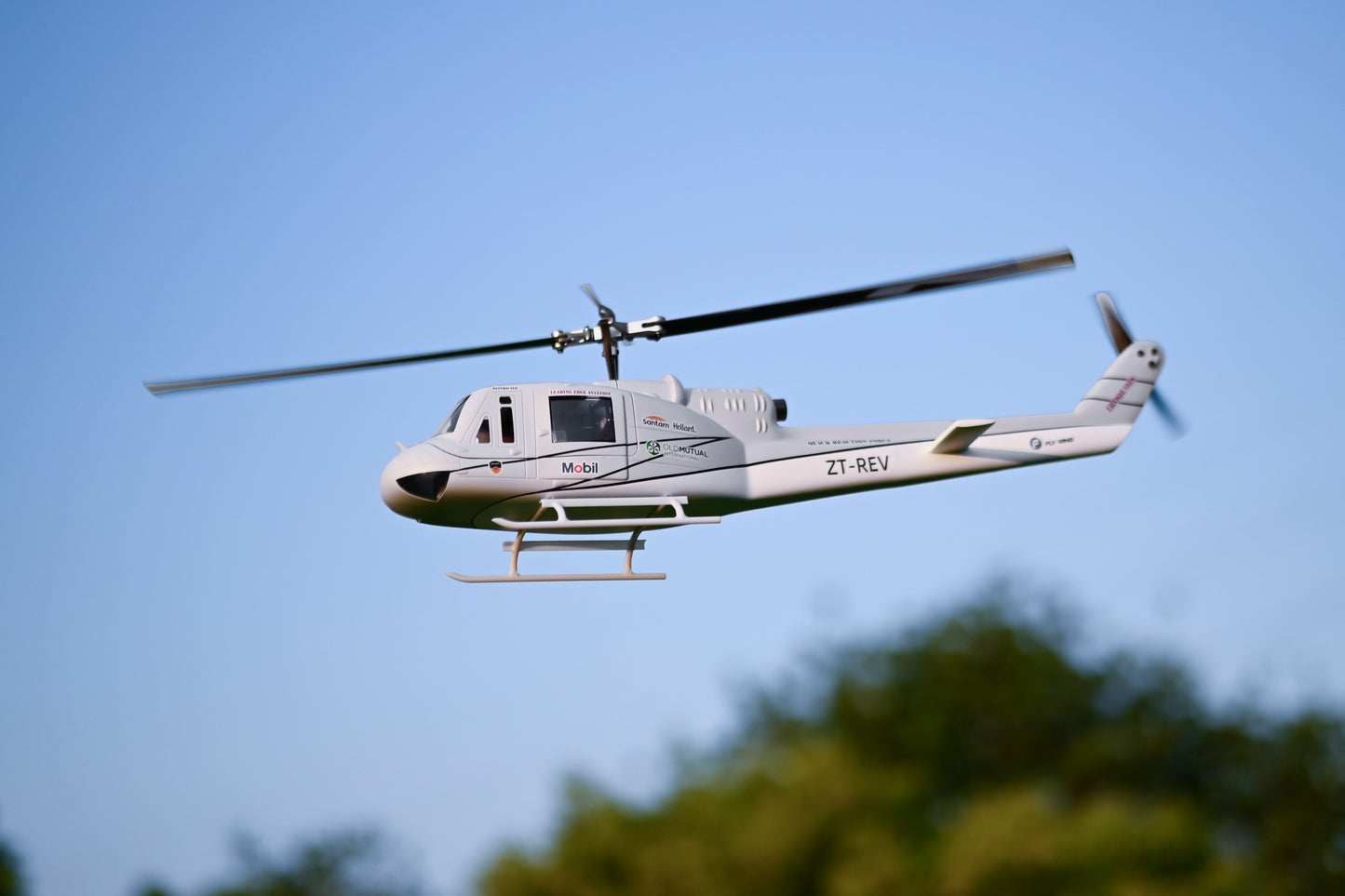 UH-1 V4 10CH GPS 3D Auto Return Hovering RC RTF Helicopter