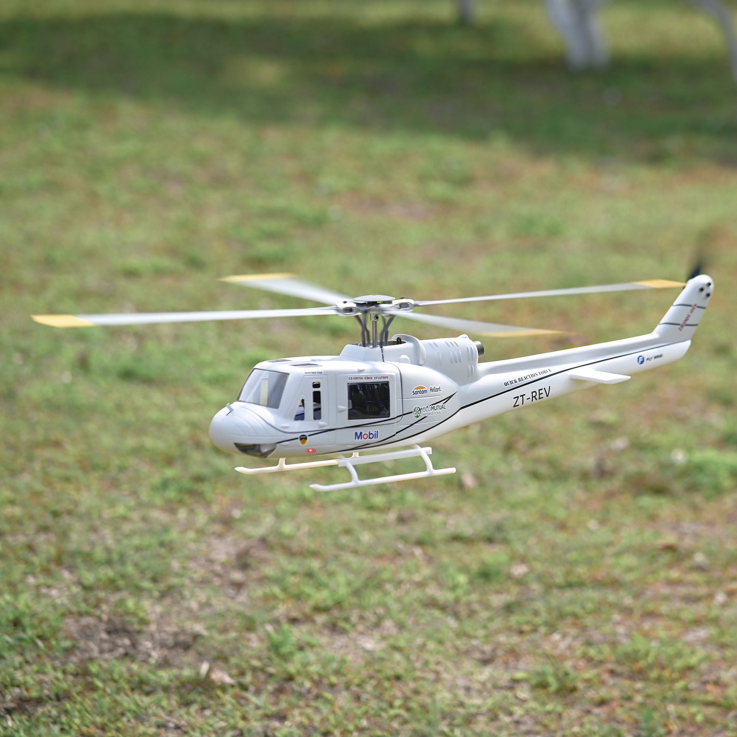 Flywing UH-1 V4 470 ACE GPS/ATT Scale RC Helicopter (RTF)